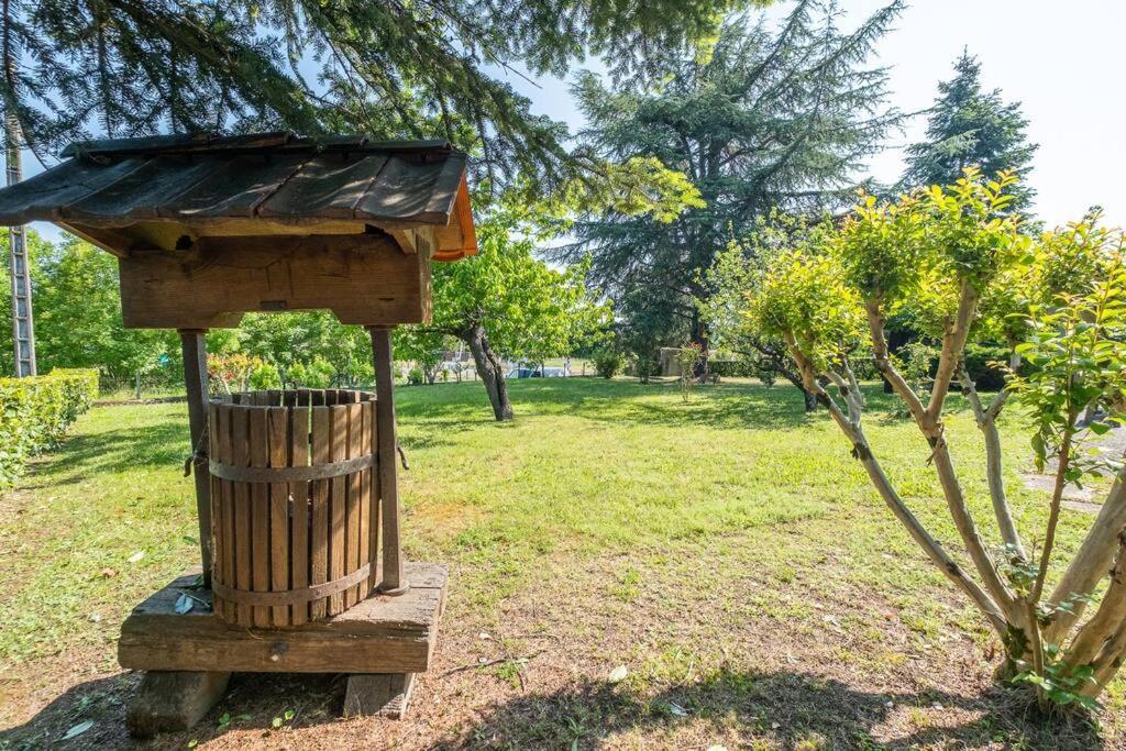 Bois Et Chiffons Famille Et Confort Siorac-en-Périgord Exterior foto